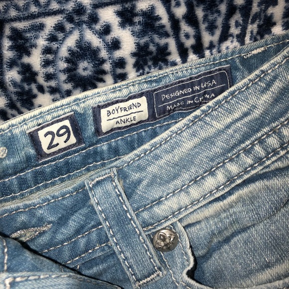 Miss Me Jeans - Picture 2 of 2